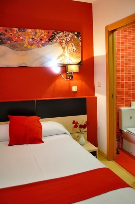 Hostal Falfes Μαδρίτη Εξωτερικό φωτογραφία